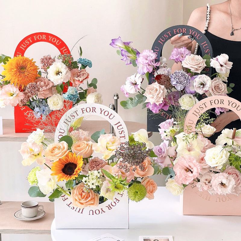 Túi Giấy Cắm Hoa Viền Chữ Cao Cấp (Set 10 Cái) - Sỉ Phụ Kiện Hoa Túi Giấy Cắm Hoa Viền Chữ Cao Cấp (Set 10 Cái) - Ảnh 2