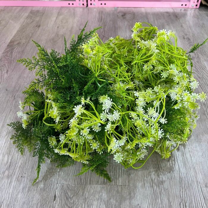 Cỏ Lá Điểm Cắm Hoa Cao Cấp (Nửa Kg)