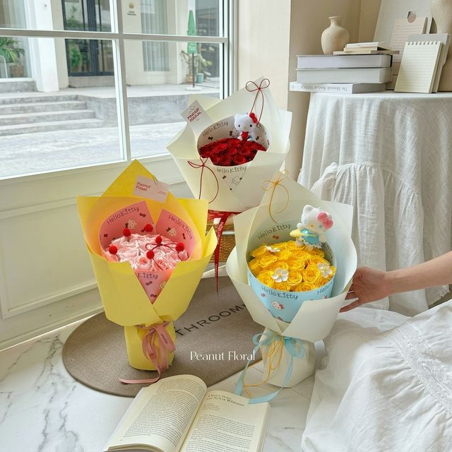 Cốt răng lược Hello Kitty - Sỉ Phụ Kiện Hoa Cốt răng lược Hello Kitty - Ảnh 2
